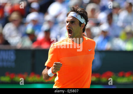 Indian Wells, California USA. Xxi Mar, 2015. Roger Federer (sui) sconfitte Milos Raonic (Can) in semi finali al BNP Paribas Open, Indian Wells Tennis Garden, Indian Wells, CA © Azione Sport Plus/Alamy Live News Foto Stock