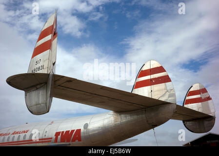 Lockheed L-049 costellazione TWA piano piano aerei storici aerei aereo tarmac storia vintage TWA Trans World Airlines Foto Stock