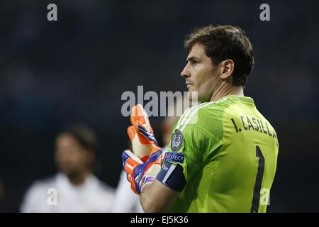 Madrid, Spagna. Decimo Mar, 2014. Iker Casillas (reale) Calcio/Calcetto : UEFA Champions League Round 16 match tra il Real Madrid CF 3-4 Schalke 04 al Santiago Bernabeu di Madrid in Spagna . © Mutsu Kawamori/AFLO/Alamy Live News Foto Stock