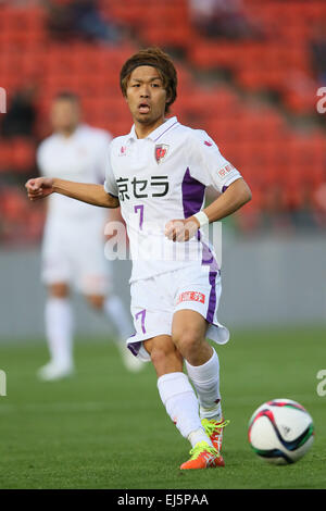 Yoshiaki Komai (Sanga), 21 marzo 2015 - Calcio /Soccer : 2015 J2 League match tra Omiya Ardija 2-1 Kyoto Sanga a Nack5 Stadium Omiya, Saitama, Giappone. (Foto di YUTAKA/AFLO SPORT) [1040] Foto Stock