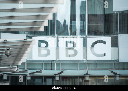 Londra, Regno Unito. 22 Mar, 2015. Viste generali della BBC Broadcasting House Courtyard situato nel centro di Londra, domenica 22 marzo, 2015. Credito: Heloise/Alamy Live News Foto Stock