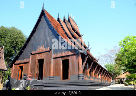 Il nero della casa nota come ?Divieto diga? O Baandam Museum (AKA Casa nero o nero tempio) in Chiang Rai, Thailandia. Foto Stock