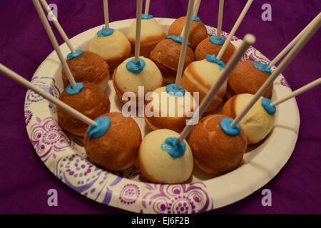 Cake Pops - Passo 3 Foto Stock