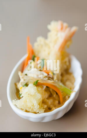 Giapponese Fritto in tempura di gamberi con salsa tonkatsu Foto Stock