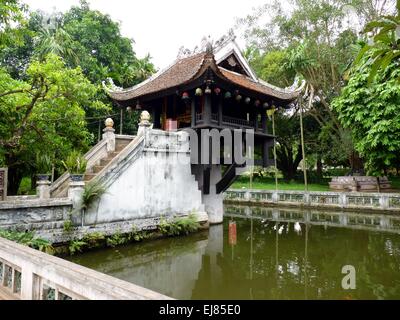 Chua Mot Cot Pagoda Foto Stock