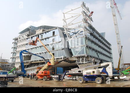 Milano, Italia. Xix Mar, 2015. Il cantiere per la costruzione del Padiglione Italiano, "Palazzo Italia' per l'Expo di Milano fiera, raffigurato in Italia, a Milano, il 19 marzo 2015. Foto: Alvise Armellini/dpa/Alamy Live News Foto Stock