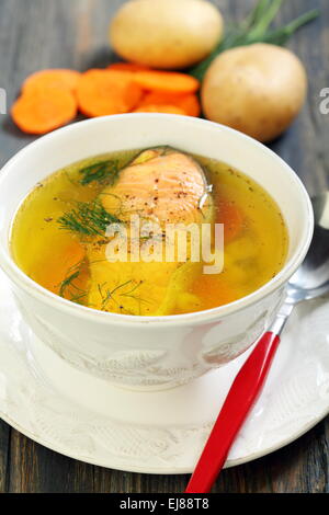 Zuppa con trota. Foto Stock