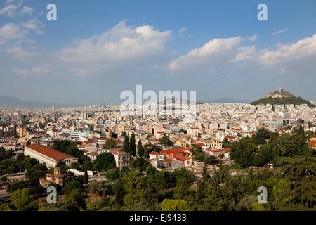 Grecia Atene vista dalla montagna di fronte all'acropoli Foto Stock