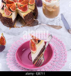 Con riferimento alle figure da 4 a 6 semi di papavero cheesecake Foto Stock