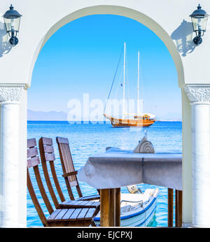 Mare ​​view dal cafe Foto Stock