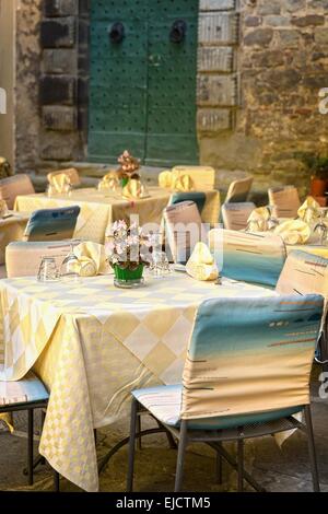 Tipico piccolo cafe in Toscana Foto Stock