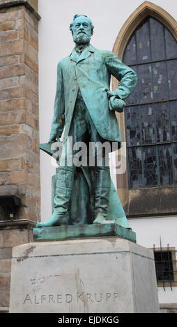 Alfred-Krupp-monumento, Essen, Nordrhine Westfalia, Germania, Europa Foto Stock