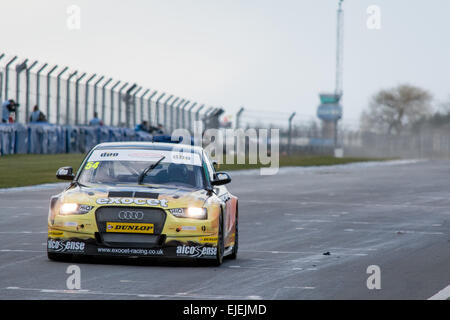 Donington Park, il Castello di Donnington, UK. Il 24 marzo 2015. Hunter Abbott nella Exocet AlcoSense's Audi S3 in azione durante il 2015 Dunlop MSA British Touring Car Championship media giornata a Donington Park il 24 marzo 2015 a Castle Donington, Inghilterra. (Foto di gergo Toth/Alamy Live News) Foto Stock