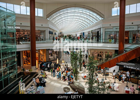 All'interno della nuova Università Town Center Mall situato appena al di fuori della I-75 sulla University Parkway in Sarasota FL Foto Stock