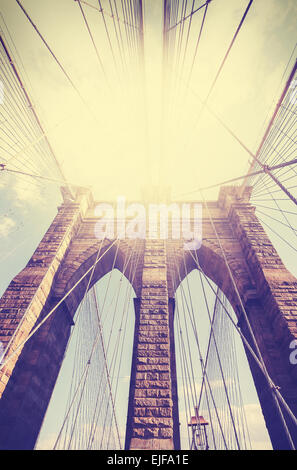 Vintage immagine filtrata del Ponte di Brooklyn a New York City. Foto Stock