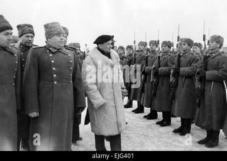 BERNARD MONTGOMERY (1887-1976) ufficiale dell'esercito britannico in occasione di una visita in Russia - data sconosciuta Foto Stock