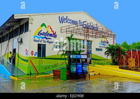 Santo Tomas Guatemala fermata su di un Western Caraibi Crusie da Tampa Florida Foto Stock