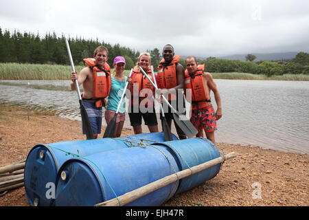 UCT GSB Teambuilding evento al Back 2 Basics avventura campeggio, Sud Africa Foto Stock