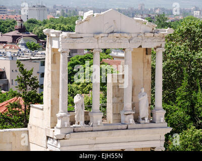 Frammento di antico anfiteatro romano nella vecchia città di Plovdiv, Bulgaria Foto Stock