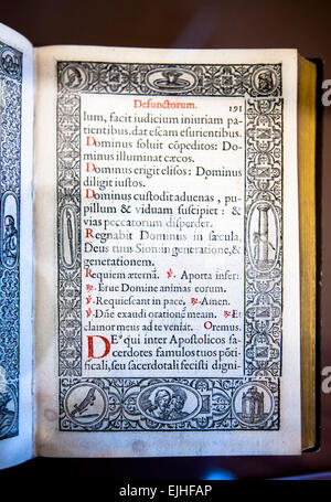 Vecchio libro pagine, Museo Plantin-Moretus, Anversa, Belgio Foto Stock