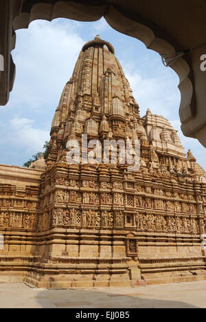 Gruppo orientale dei templi di Khajuraho india . Questo è un sito patrimonio mondiale dell'UNESCO. Foto Stock