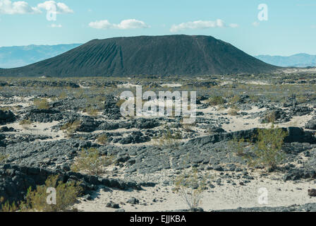 Amboy cratere Naturale Nazionale Landmark . Foto Stock