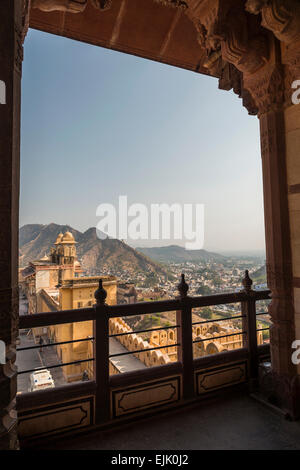 Vista dal Forte Amber vicino a Jaipur, Rajasthan, India Foto Stock