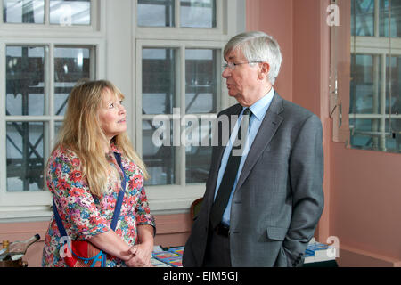 Piers Paul leggere con Maria Killen al oldie pranzo letterario 18/09/12 Foto Stock