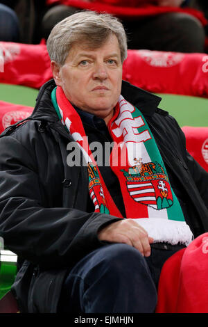 Budapest, Ungheria. 29 marzo, 2015. Corte costituzionale ungherese giudice, Istvan moncone durante l'Ungheria vs. Grecia UEFA EURO 2016 qualifier partita di calcio in Groupama Arena. Credito: Laszlo Szirtesi/Alamy Live News Foto Stock