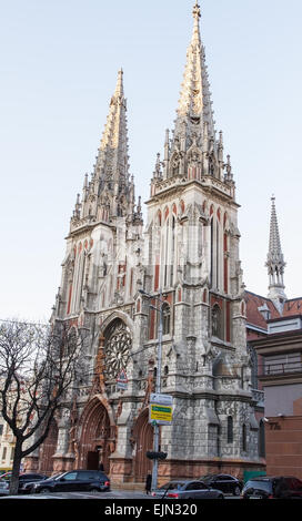 San Nicola Cattedrale cattolica romana e la Casa Nazionale di Organo e Musica da Camera , Kiev ,l'Ucraina . Foto Stock