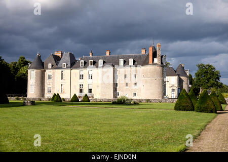 Il Chateau d' Avaray, Valle della Loira, Loir-et-Cher, Francia Foto Stock