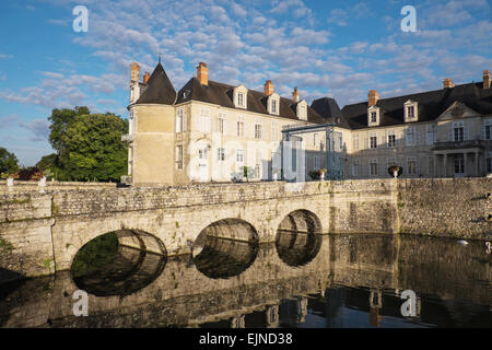 Il Chateau d' Avaray, Valle della Loira, Loir-et-Cher, Francia Foto Stock