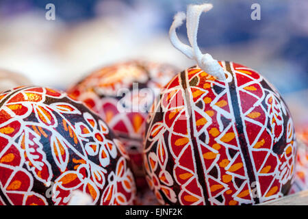 Tradizionale motivo folcloristico Dipinto uova di Pasqua, Praga Repubblica Ceca Foto Stock