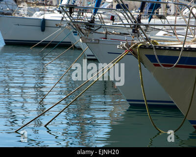 Toulon, Francia. barche a vela nel porticciolo 6040 Foto Stock