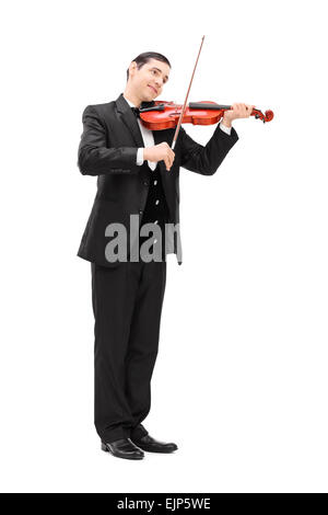 A piena lunghezza Ritratto di un musicista elegante riproduzione di un segnale acustico di violino isolati su sfondo bianco Foto Stock