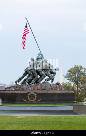 Statua di Iwo Jima U S Marine Corps Memorial, il Cimitero Nazionale di Arlington, Washington DC, Stati Uniti d'America Foto Stock