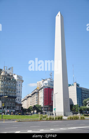 L'Obelisco, famoso punto di riferimento a Buenos Aires. Argentina Foto Stock