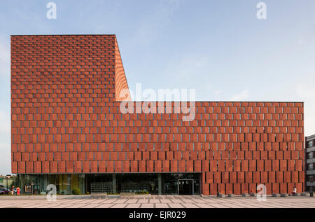 Le informazioni scientifiche Center & Academic Library, Katowice, Polonia. Architetto: HS99 , 2012. Foto Stock