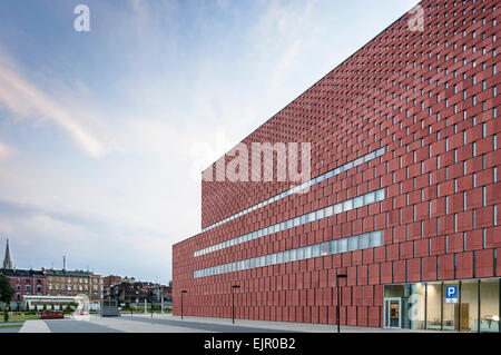 Le informazioni scientifiche Center & Academic Library, Katowice, Polonia. Architetto: HS99 , 2012. Foto Stock