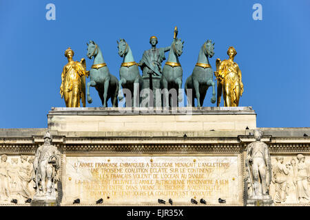 Quadriga sull'Arc de triomphe du Carrousel, Arco di Trionfo, Parigi, Francia Foto Stock