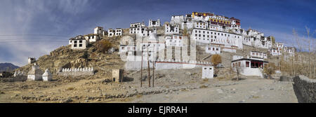 Vista pittoresca del monastero di Thiksey complesso in Ladakh, India Foto Stock