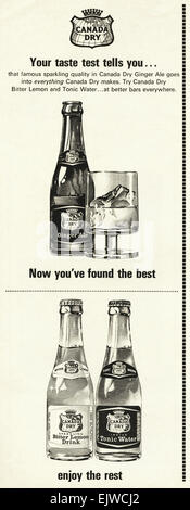 Negli anni sessanta la rivista pubblicità spot per CANADA DRY datata 1964 Foto Stock
