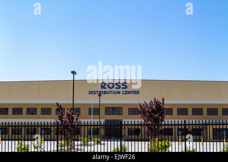 Un abito di Ross per meno Centro di distribuzione in Shafter California Foto Stock