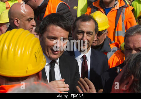 L'Italia. Lombardia. Rho Pero. Il primo ministro Matteo Renzi AD Expo 2015 Giuseppe Sala ministro Maurizio Martina Foto Stock