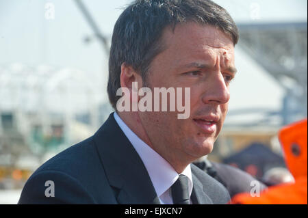 L'Italia. Lombardia. Rho Pero. Il primo ministro Matteo Renzi AD Expo 2015 Giuseppe Sala ministro Maurizio Martina Foto Stock