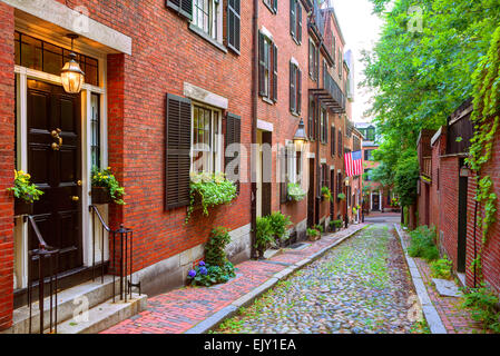 Acorn street Beacon Hill in ciottoli di Boston nel Massachusetts, STATI UNITI D'AMERICA Foto Stock