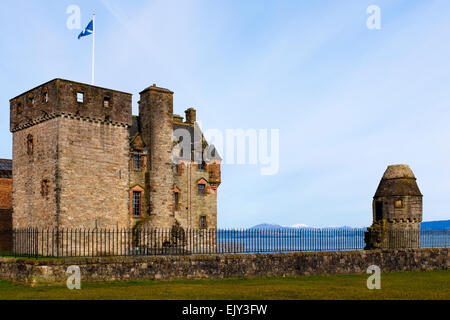 Newark Castle, sul Firth of Clyde, Port Glasgow, vicino a Glasgow, Scotland, Regno Unito Foto Stock