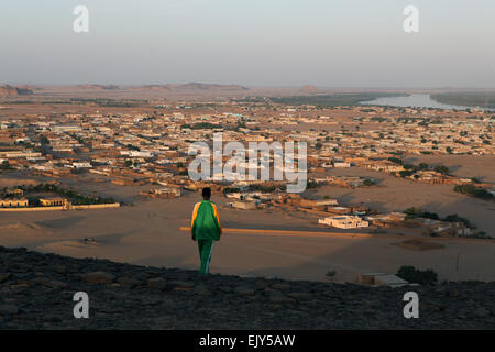 Il Sahel lungo le rive del Nilo nel nord del Sudan. Foto Stock