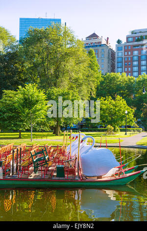 Boston Common Public Garden Swan barche in Massachusetts, STATI UNITI D'AMERICA Foto Stock