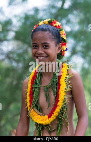 Yapese ragazza in abiti tradizionali a Yap Day Festival, Yap Island, Stati Federati di Micronesia Foto Stock